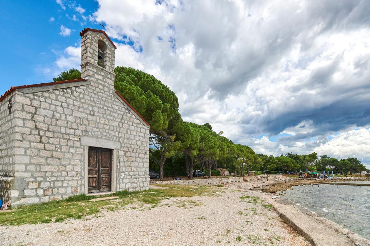 Villa Perla Umag Exterior photo